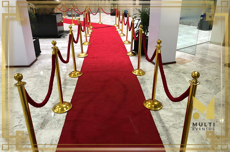 Multi Eventos - Renta de Alfombras y Unifilas